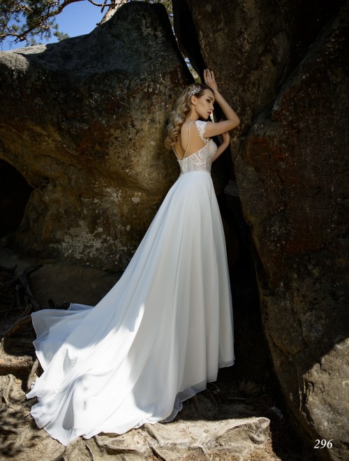 https://www.sposa-lia.com/images/stories/virtuemart/product/296      (3).jpg